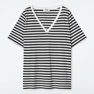 COS 24/7 V-Neck Striped T-Shirt size medium
